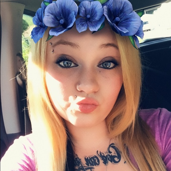 kirabrookee